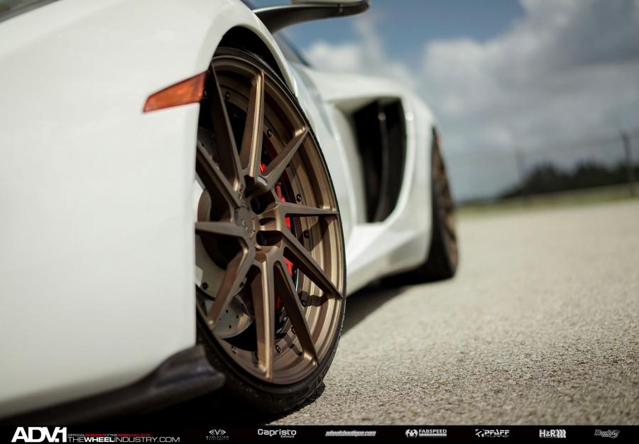  McLaren MP4-12C on ADV.1 Wheels (ADV10RMV2CS) 2015 года  (фото 18 из 24)